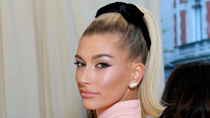 Hailey Bieber measurements, net worth, nickname, height, weight ,age 2025